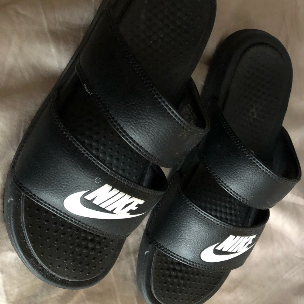 NIke Slides